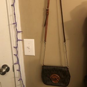 Small crossbody
